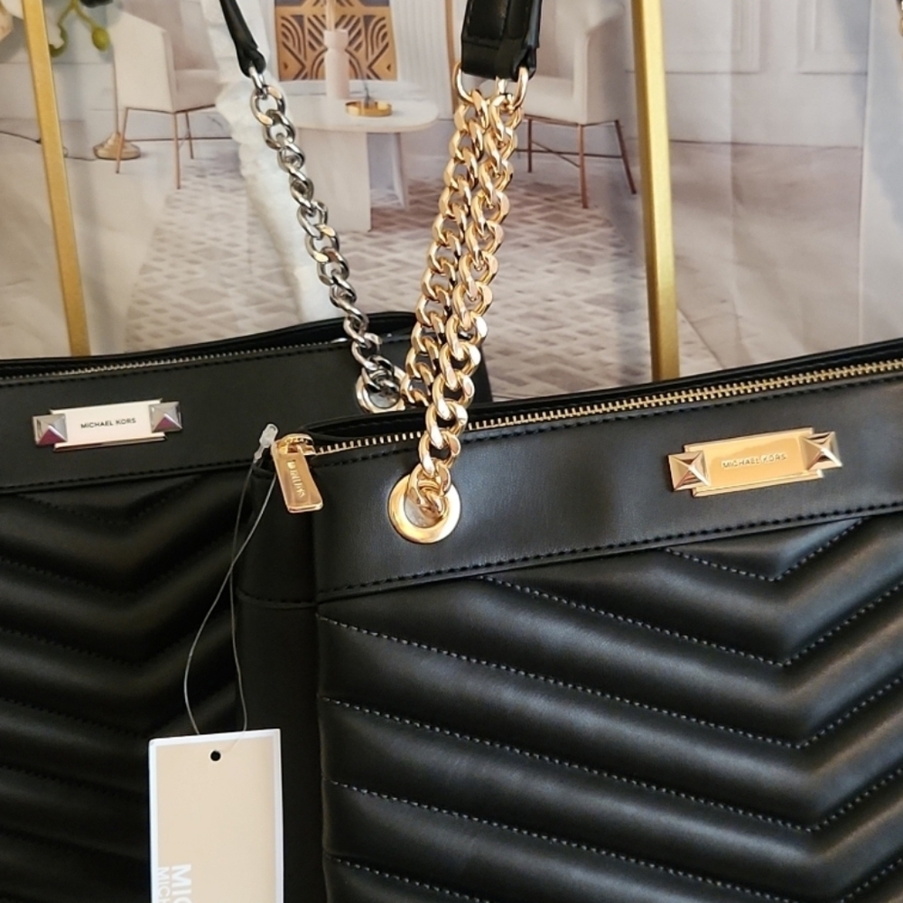 Michael Kors WHITNEY Mdm New With Tags. Stunning Bag! - Picture 2 of 16